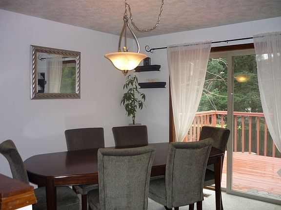 Formal Dining w/slider