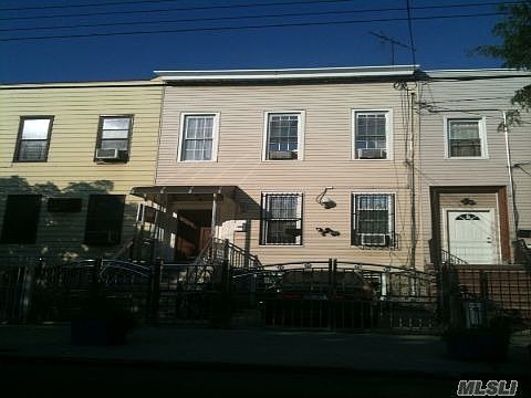 2nd image of 289 Crescent St