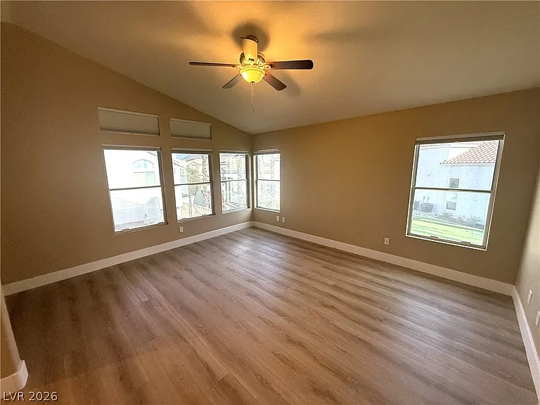 136 Serenade Ct — Photo 21