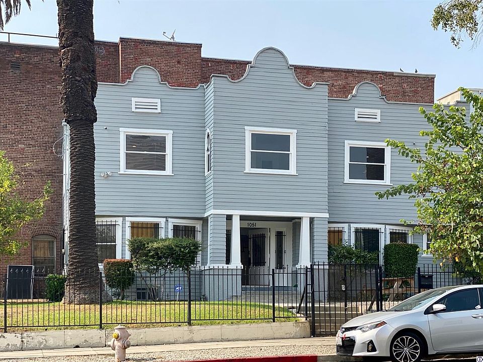 1st image of 1051 Beacon Ave