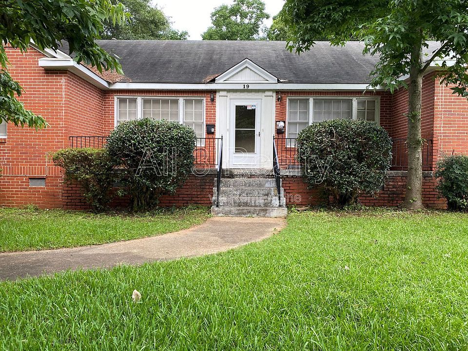 1st image of 19 Calhoun Rd #B