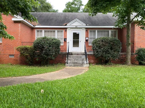19 Calhoun Rd #B, Montgomery, AL 36109