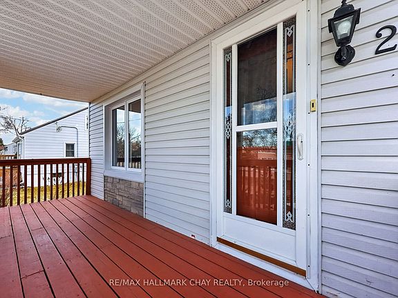 2nd image of 27 Alexander Rd