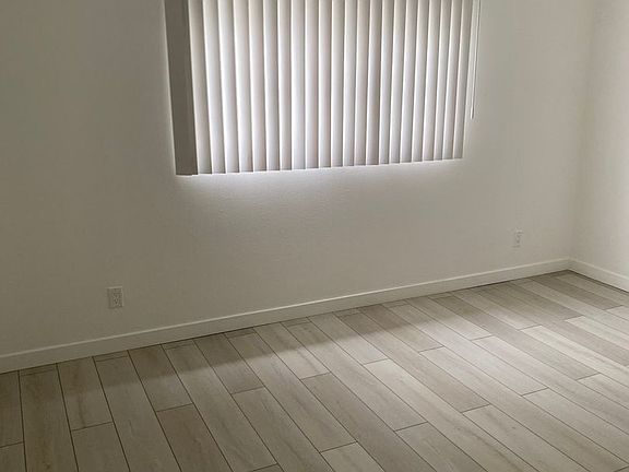 3rd image of 13925 Sherman Way #2