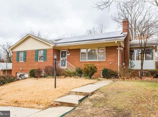 2500 Fairlawn St, Temple Hills, MD 20748