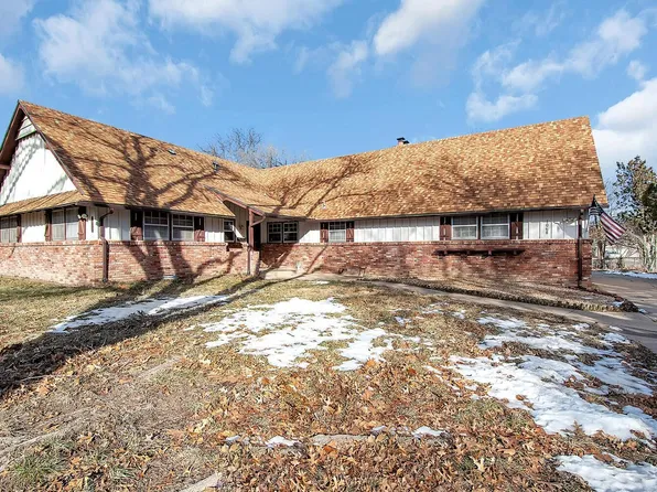 1068 N Armour St, Wichita, KS 67206