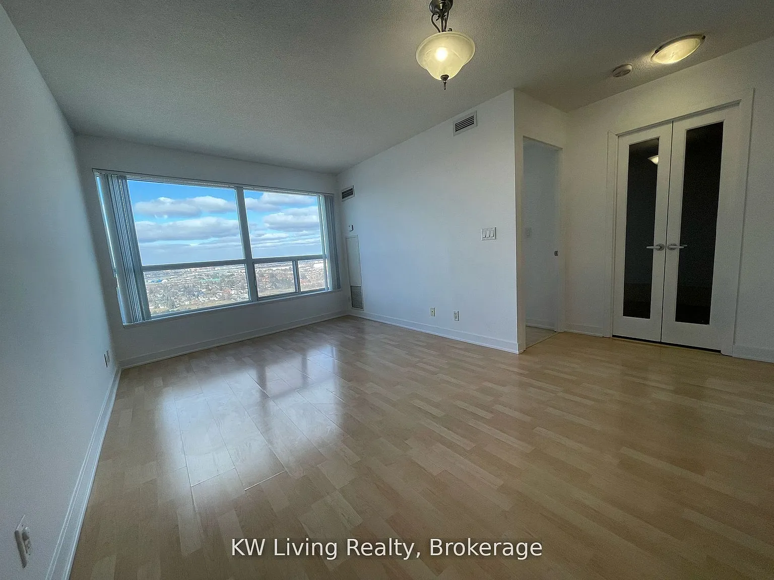 2 bed, $2,100 — Photo 3