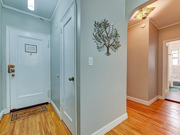 5th image of 118-11 84th Ave #216