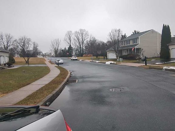 5th image of 6 Primrose Ln