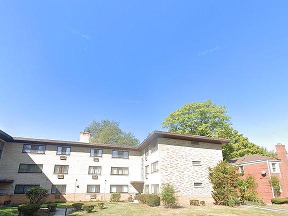 2nd image of 10604 S Walden Pkwy #106183F