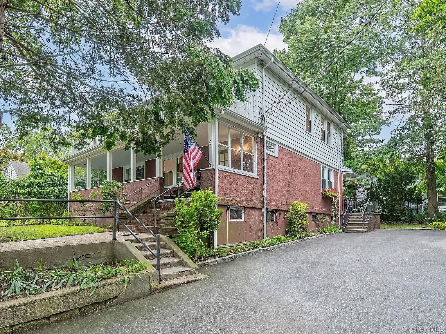 2 bed, 1.0 bath, 2346 sqft, $3,200 — Photo 2