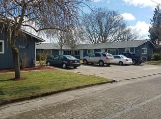822 S Columbia St APT 5, Newberg, OR