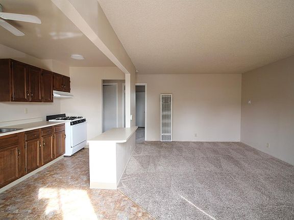 2nd image of 1567 Alamo Dr APT 22