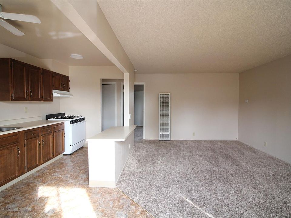 1st image of 1567 Alamo Dr #21