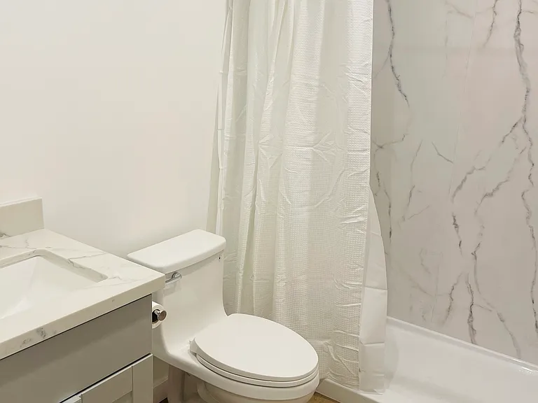 1707 Brockton Ave #14 — Photo 14