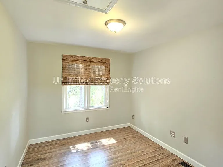 106 Hillsdale Dr — Photo 19