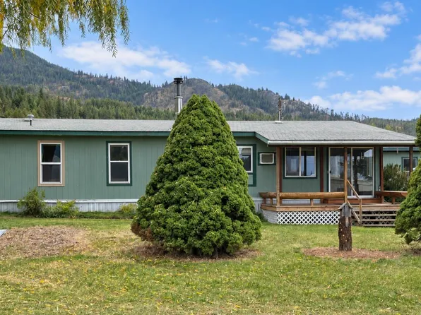 917 Mingo Mountain Rd #B, Kettle Falls, WA 99141