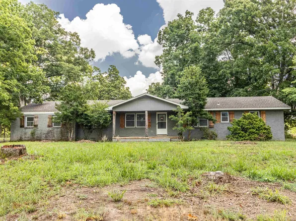7072 Highway 22 S, Michie, TN 38357
