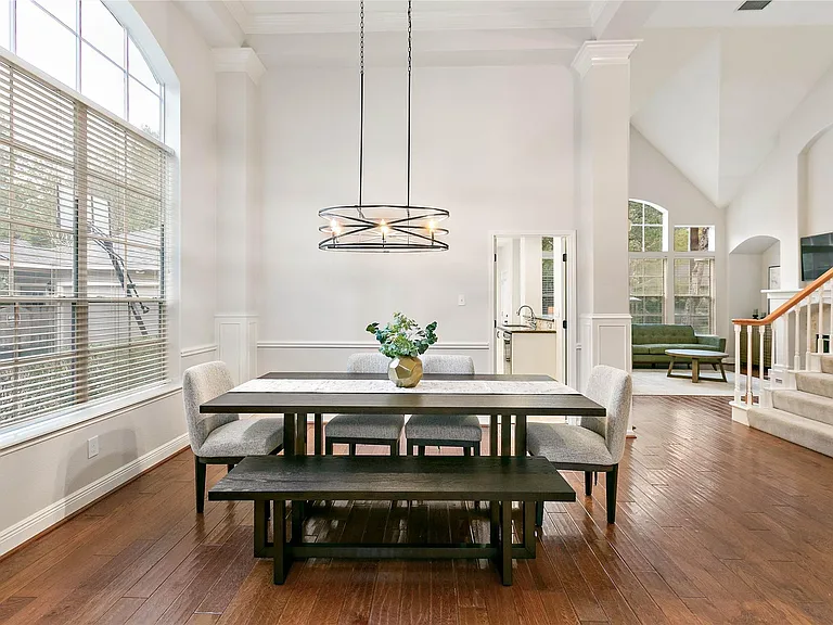 35 Larks Aire Pl — Photo 8