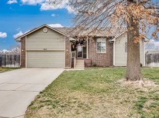 9114 W Central Park Ct, Wichita, KS 67205