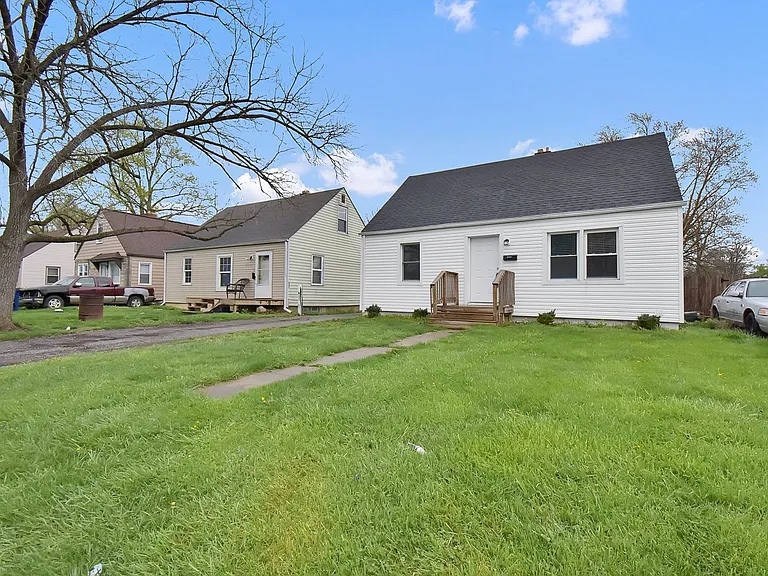 2566 Atwood Ter — Photo 19