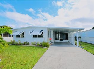 12 San Remo Cir, Naples, FL 34112