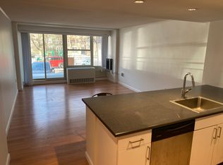 295 Harvard Lee St #901, Cambridge, MA 02139