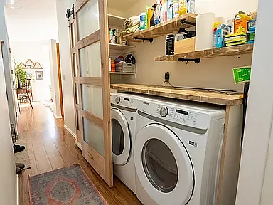 3 bed, 1242 sqft, $2,500 — Photo 2