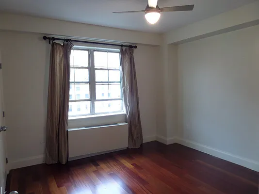 Rented by Bohemia Realty Group | media 6