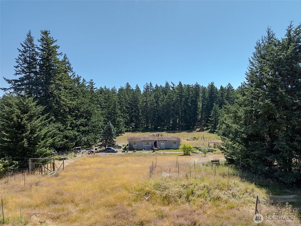 1st image of 2783 Orcas Road