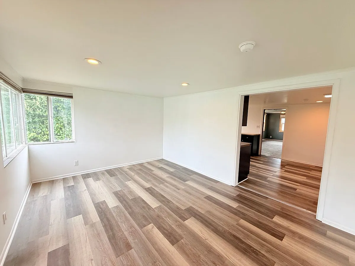 Building Photo - 3239 39th Ave SW