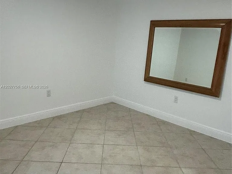 110 S Shore Dr #4E — Photo 10