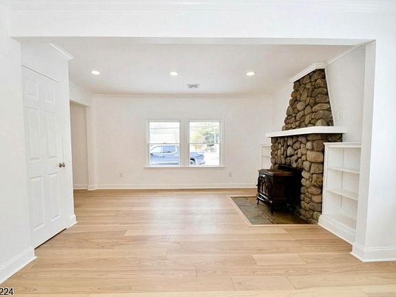 5th image of 5612 Berkshire Valley Rd