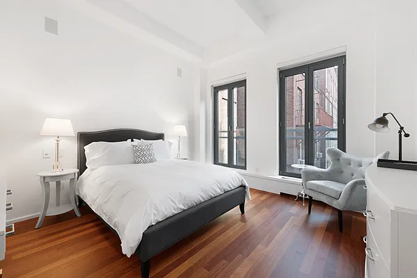 Rented by Compass | media 33