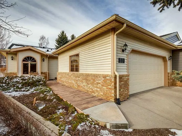 140 N Shawnee Rise SW, Calgary, AB T2Y 2S3