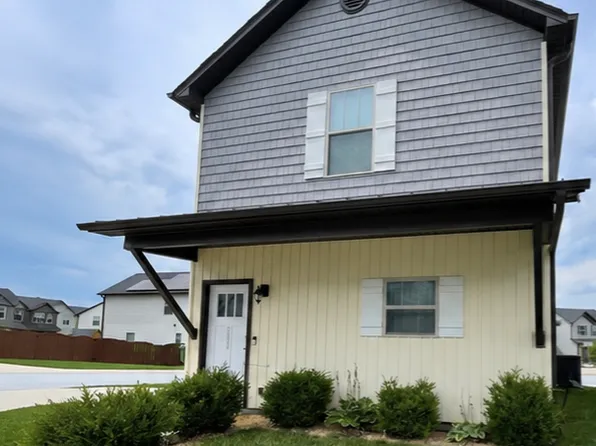 351 Cardwell Ln, Fletcher, NC 28732