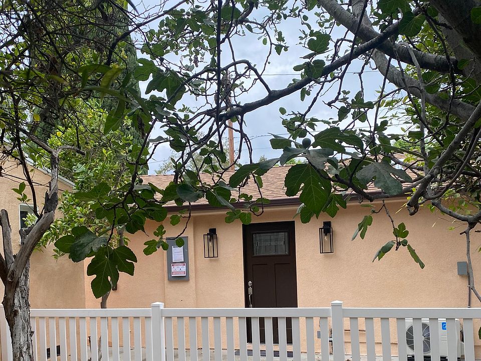1st image of 5151 Nagle Ave