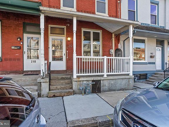 4th image of 212 Chestnut St