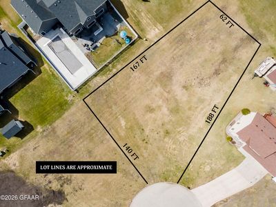 2421 Pinehurst Ct NW, East Grand Forks, MN, 56721