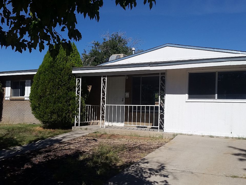 Front of house