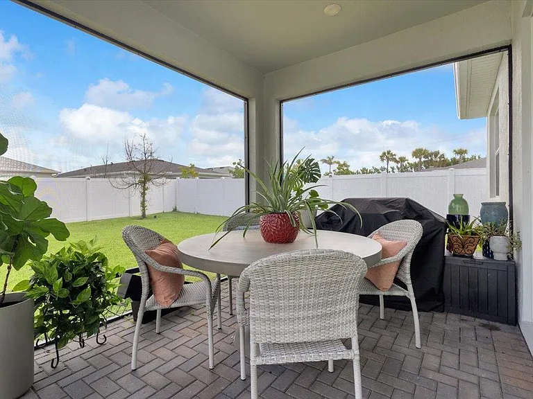 14047 SW Safi Ter — Photo 34