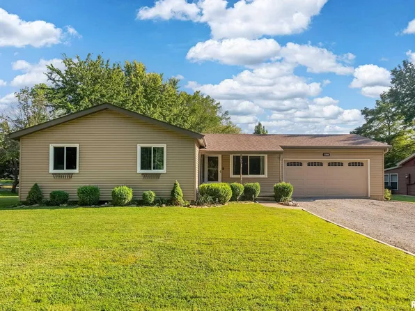 11888 Trolley Line Rd, Marion, IL 62959