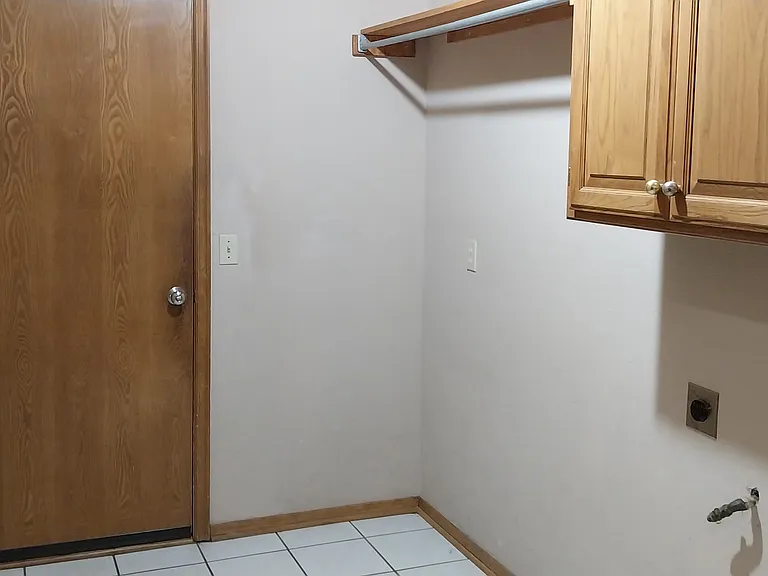 441 Cactus Rd — Photo 12