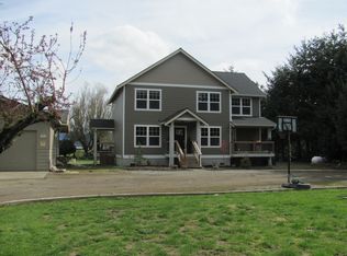 16879 Kamb Rd, Mount Vernon, WA 98273