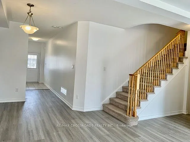 108 Werry Ave — Photo 7