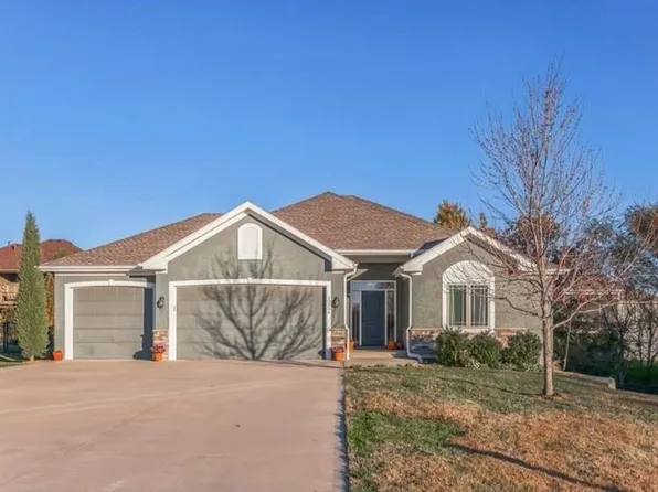 10504 NW 79th St, Weatherby Lake, MO 64152