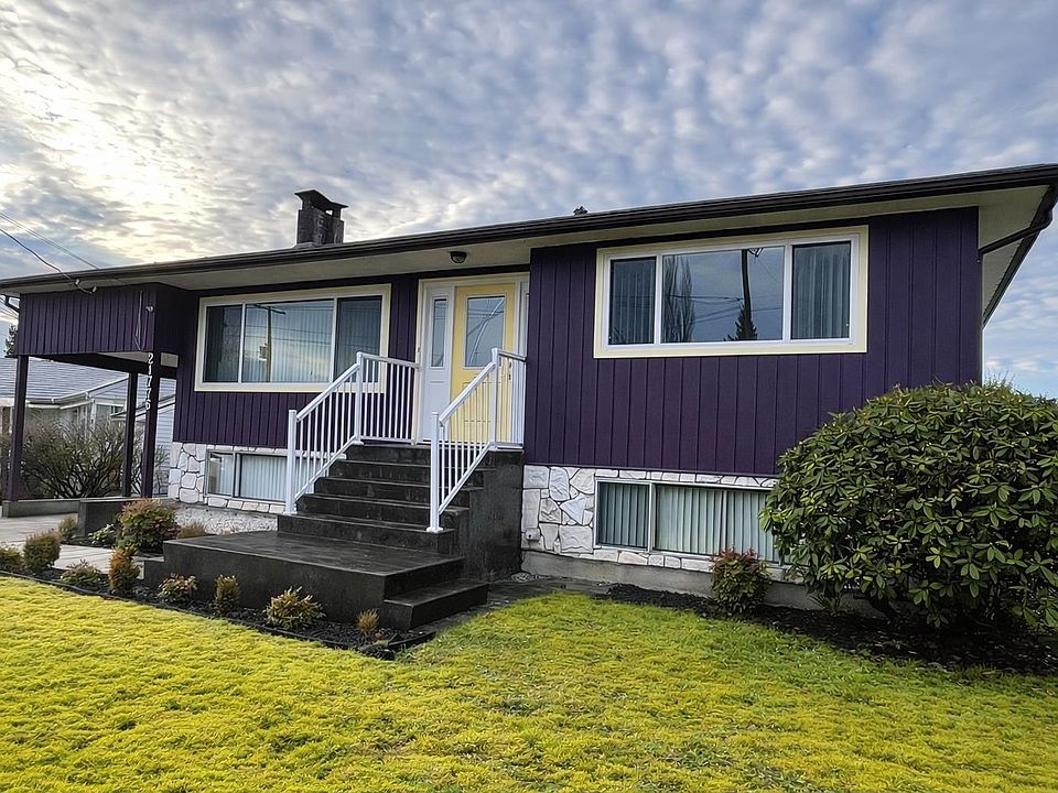 1st image of 21776 Mountainview Cres