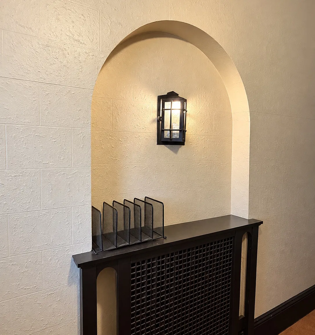 3 bed, 1900 sqft, $1,950 — Photo 2