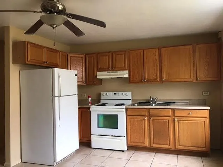 94-458 Kahualena St — Photo 3