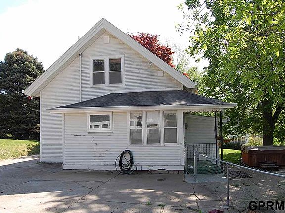 3rd image of 5614 S 46th St